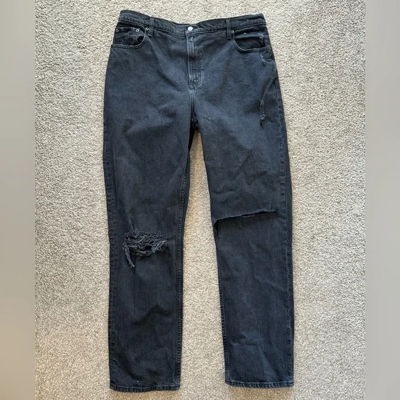 A&F 90s Straight Ultra High Rise - Picture 2 of 4